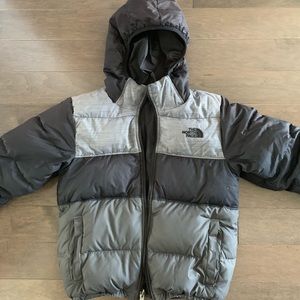 North Face Boys Jacket (size 7/8)